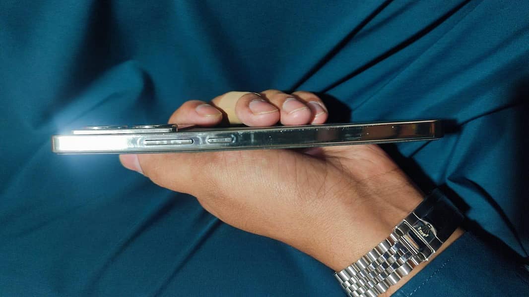 Infinix Note 40 1