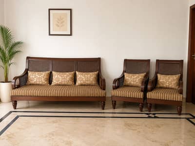 5 seater sofa in cane