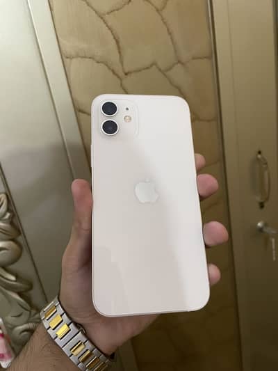 Apple iPhone 12