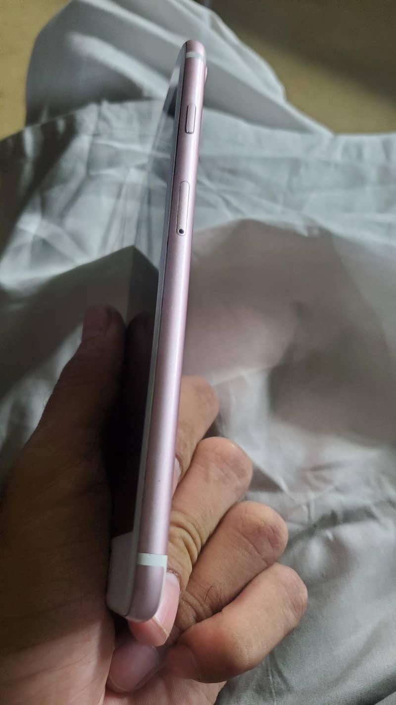 iPhone 7 2