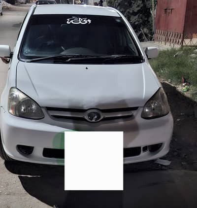 Toyota Platz 2003