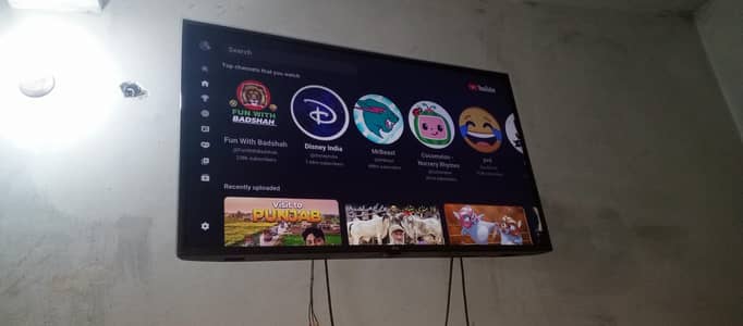LG TV 49 inch