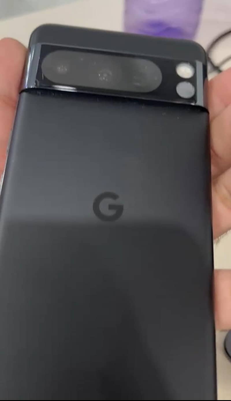 Google Pixel 8 Pro 3