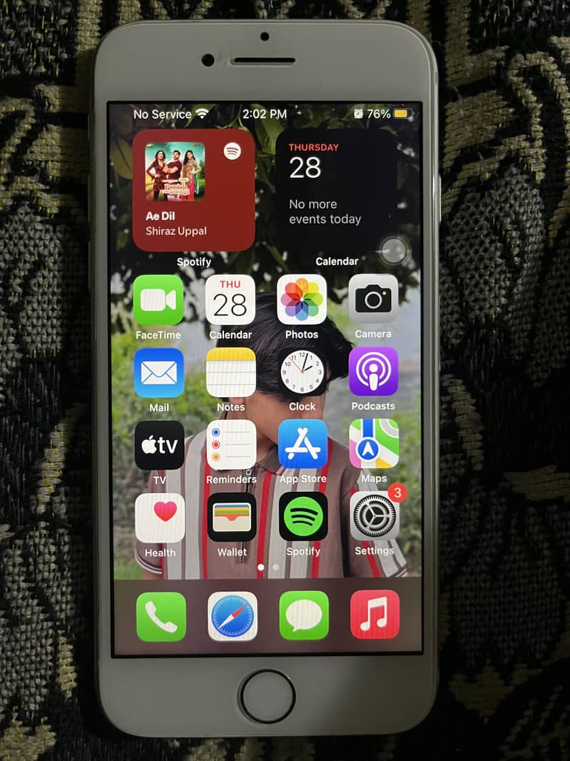 Apple iPhone 7 1