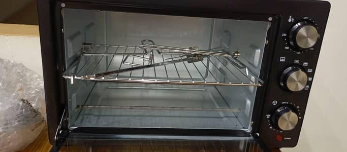 New Oven for Sale – Good Working Condition