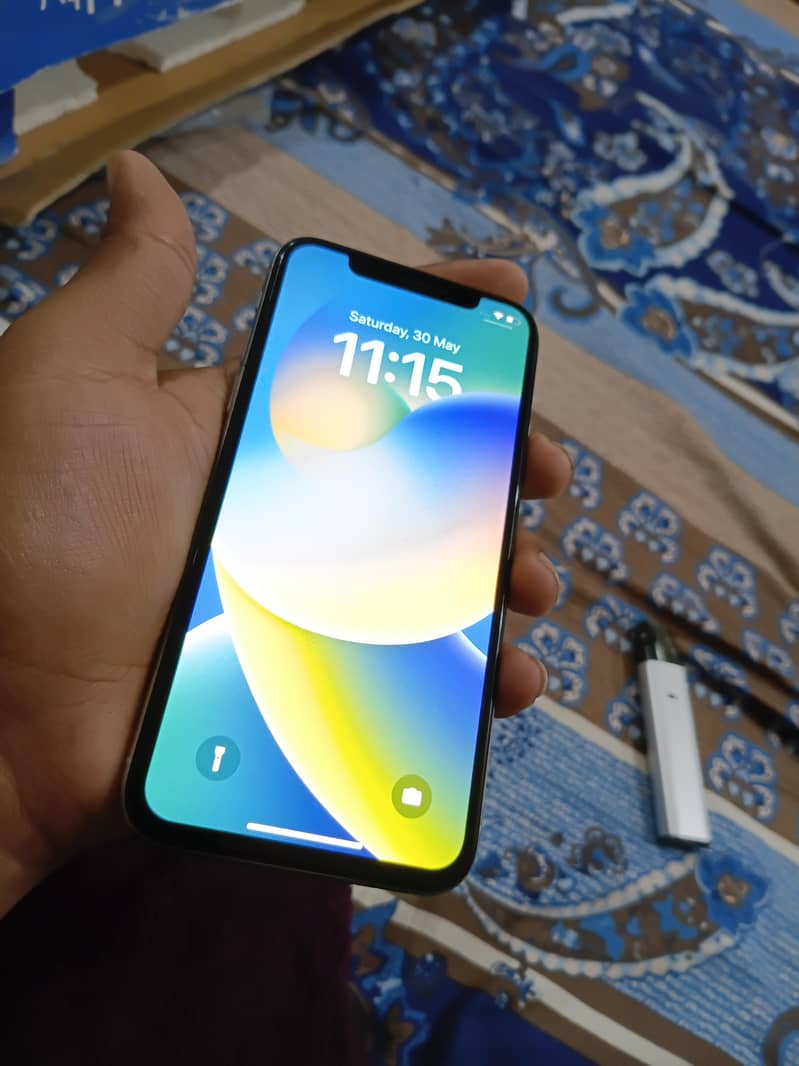 Apple iPhone X 2