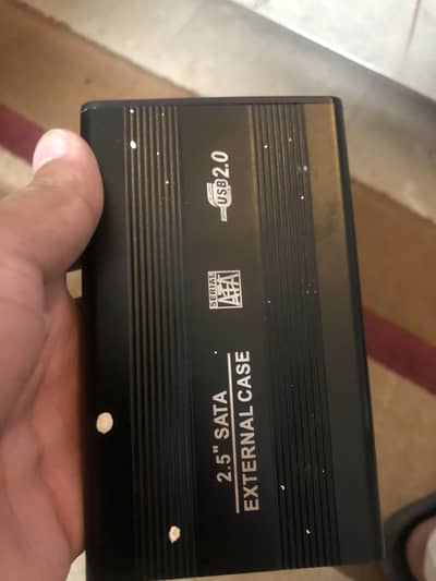 Original Sata 320 GB hard drive very good and fast with a SATA cover
