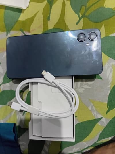 Samsung Mobile A06