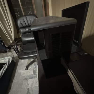 Pc casing with fans and psu 450 watt