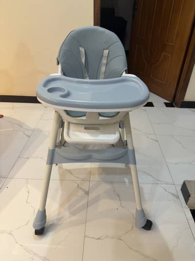 Baby high chair/eating table
