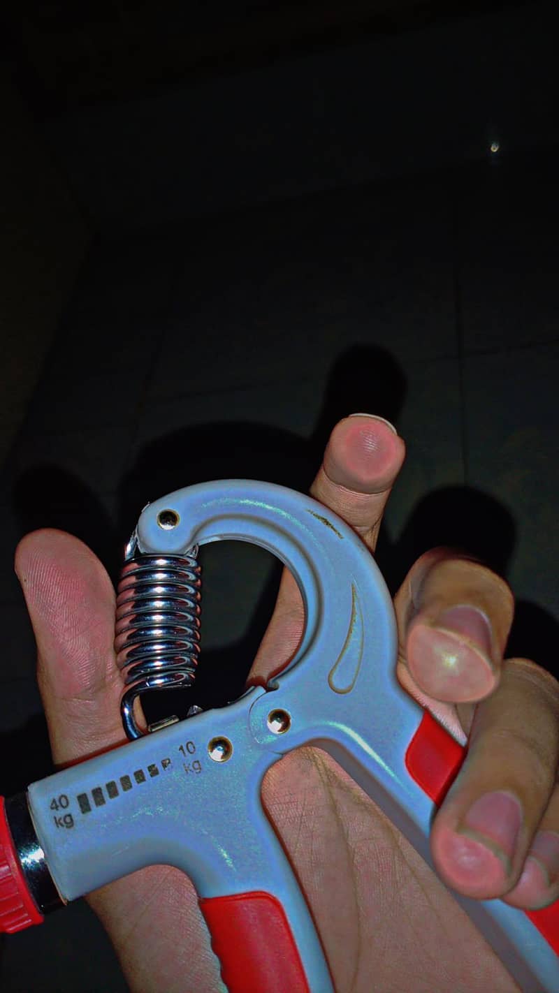 hand gripper 2