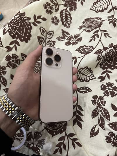 I phone 16 pro