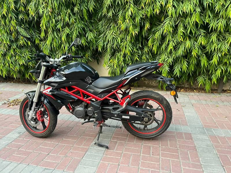 Benelli 150 3