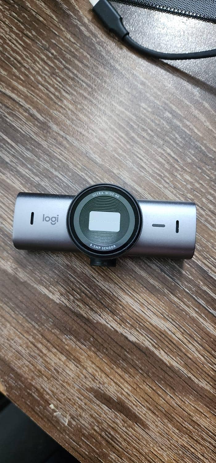 mx brio 4k webcam. 2