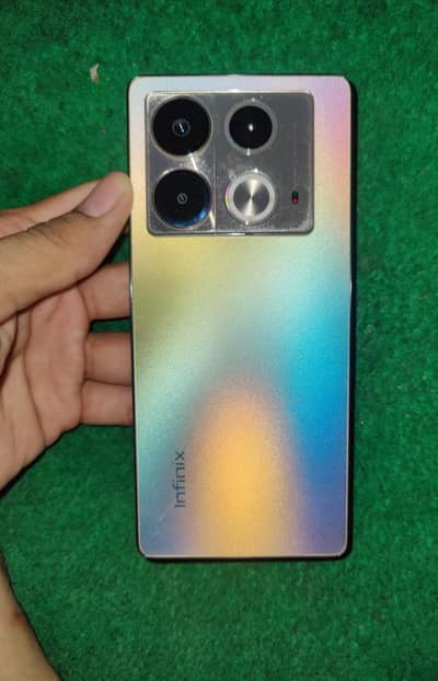 Infinix Note 40