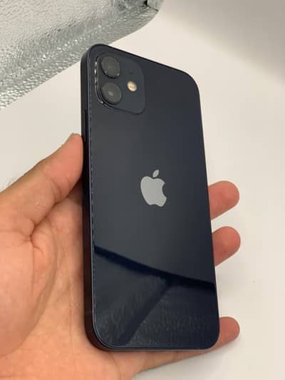 Apple iPhone 12