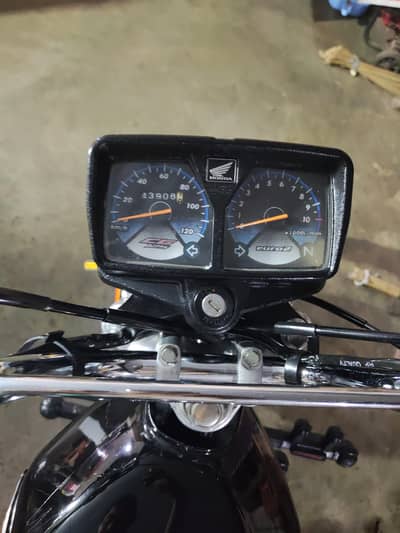 Honda 125 self start