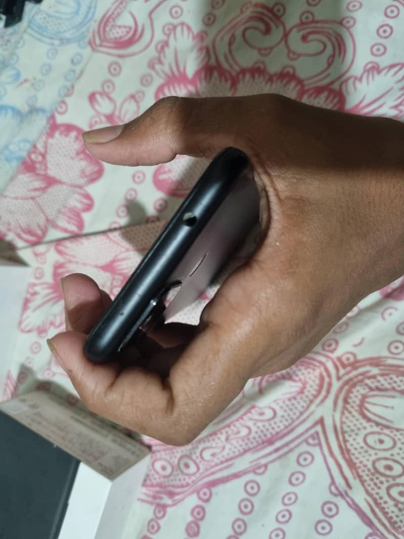 Google Pixel 4a5g 6