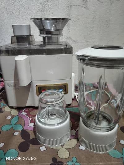 new juicer jug chopper complete set for sale with box