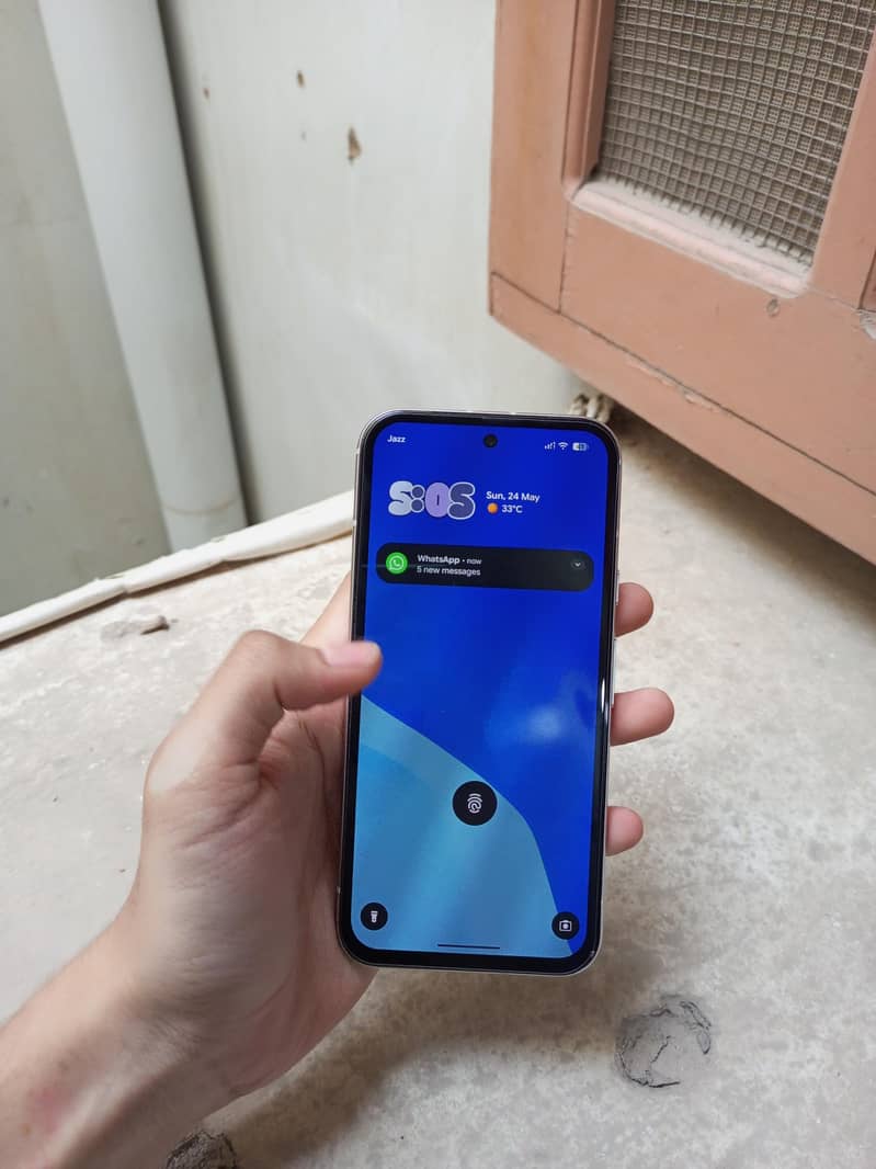 Google Pixel 8a 5
