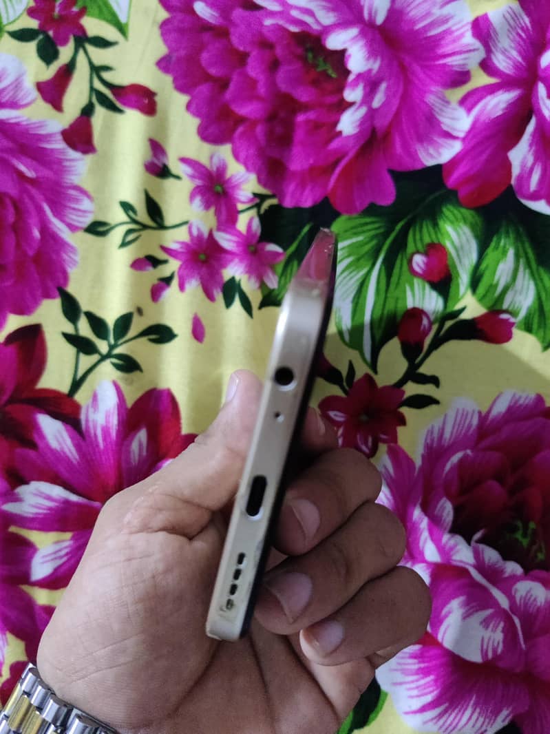 Infinix 1