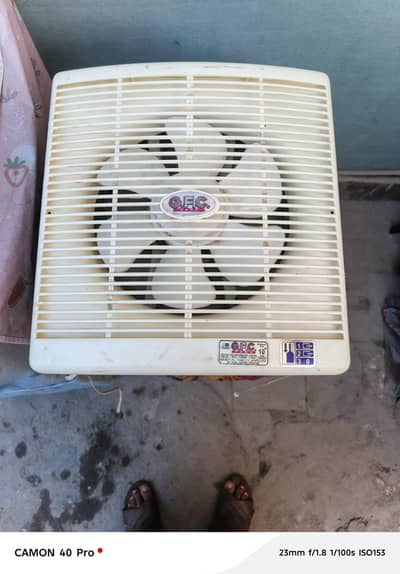 GFC exhaust fan good condition chalu halat mein