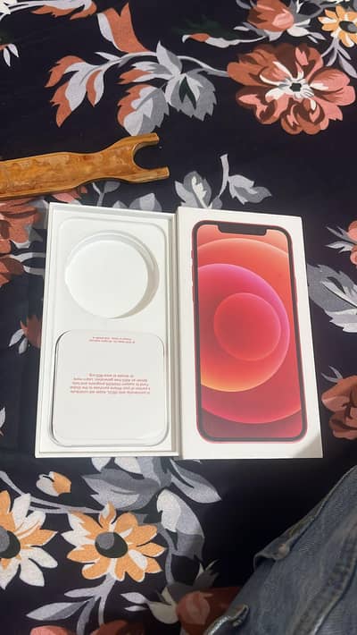 Apple iPhone 12