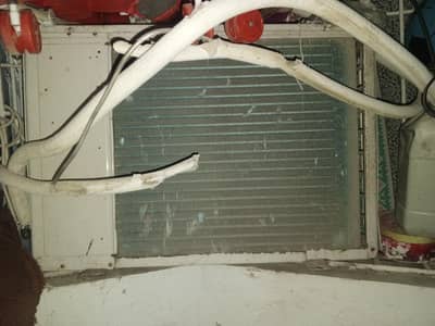 Haier 1.5 ton Ac - excellent condition