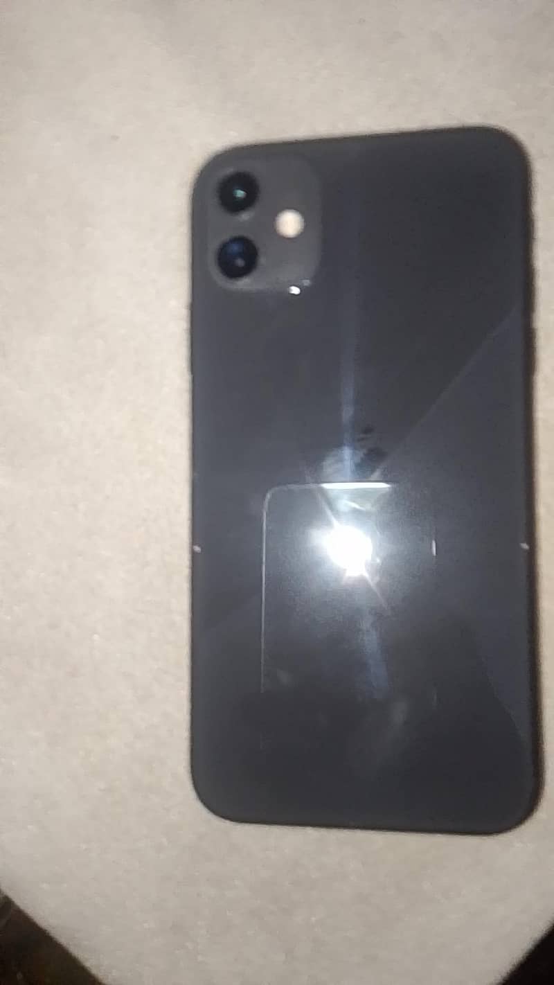 Apple iPhone 11 0