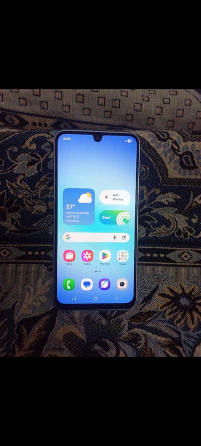 Samsung A17 8/256 Grey 11 month warranty