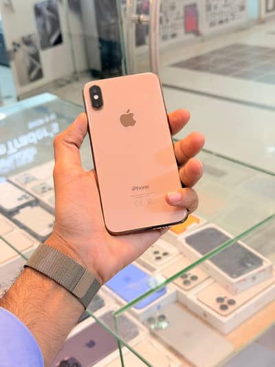 iPhone XS