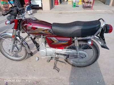 Honda CG 125 2025
