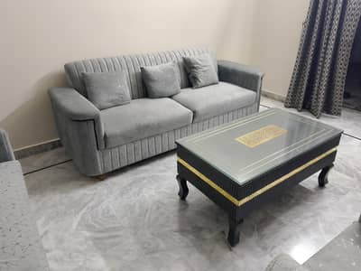 7 seater sofa set with center table