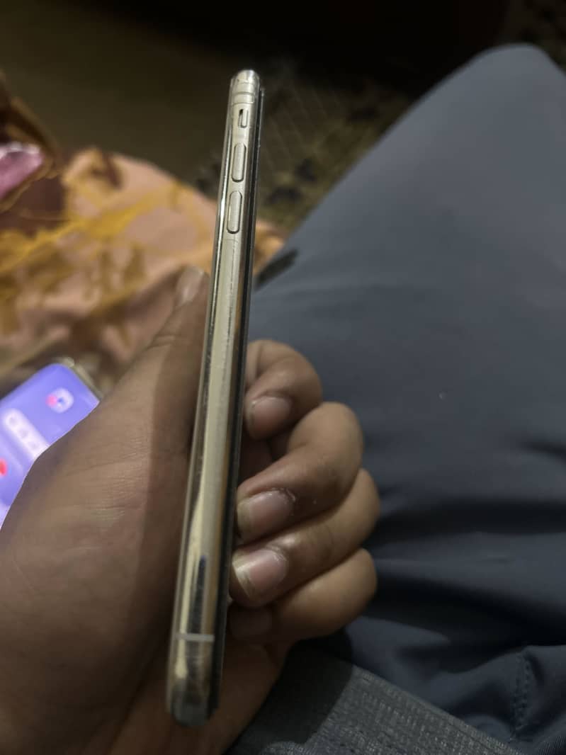 Apple iPhone X 1