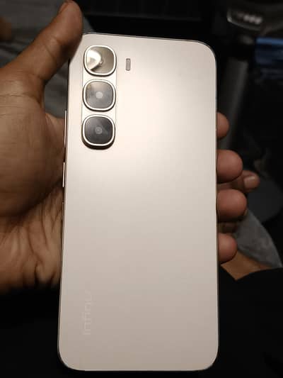 Infinix Hot 60 Pro