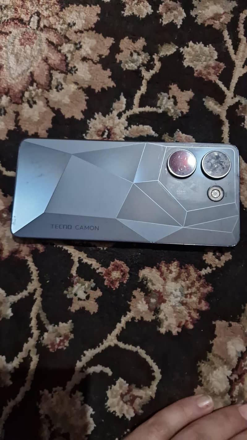 Tecno CAMON 20 2