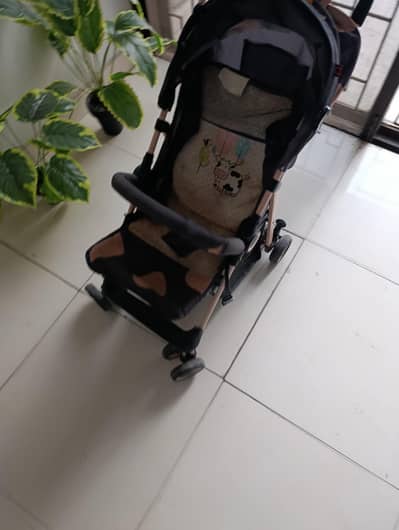 Baby pram / baby stroller / kids pram