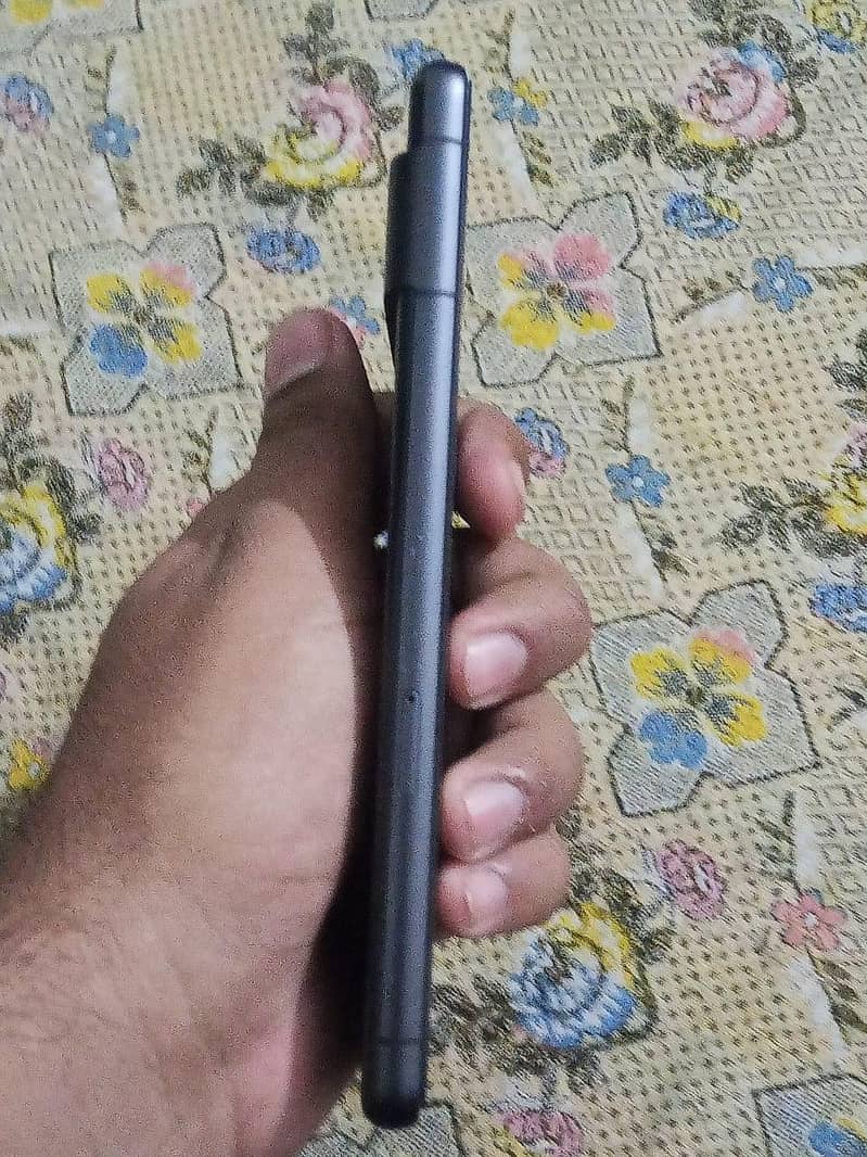 Google Pixel 7 3