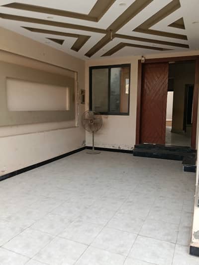 6 Marla double story corner house for rent in Shalimar colony