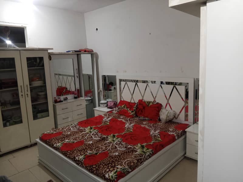 BED SET 8