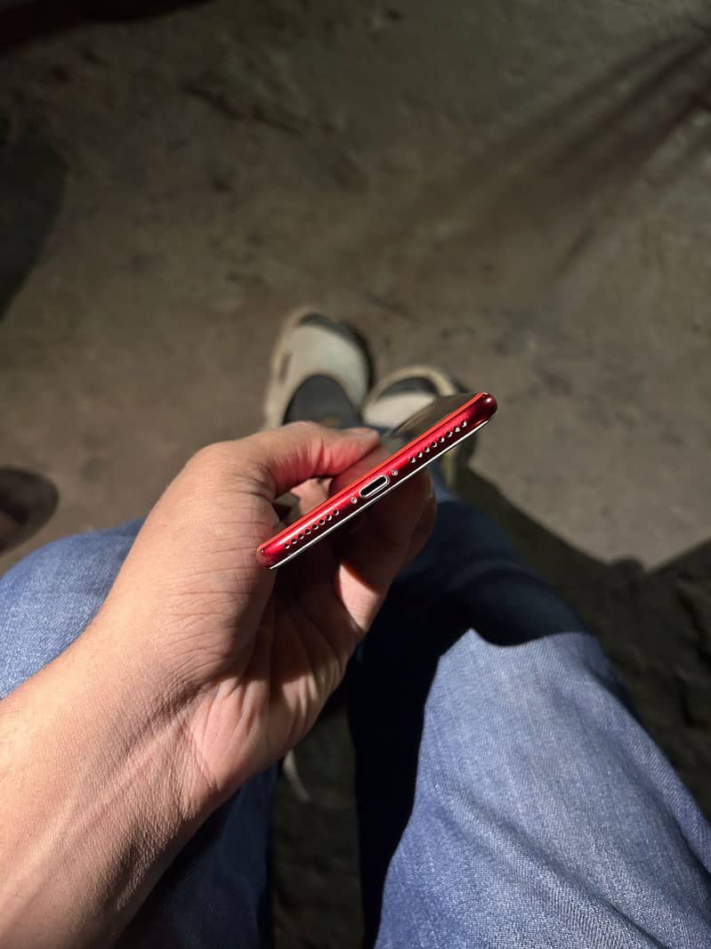Apple iPhone 7 Plus 3