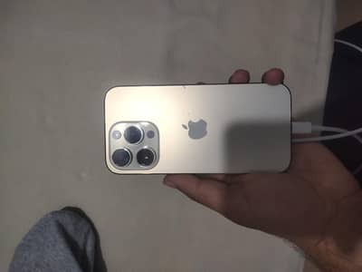 Iphone 14 pro factory unlock (physical+e sim) just like brand new