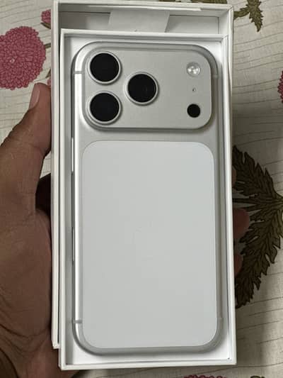 Apple iPhone 17 Pro