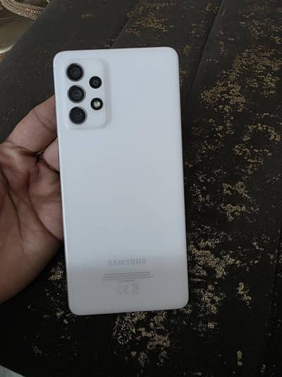 Samsung A72 in new like condition