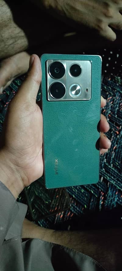 Infinix Note 40
