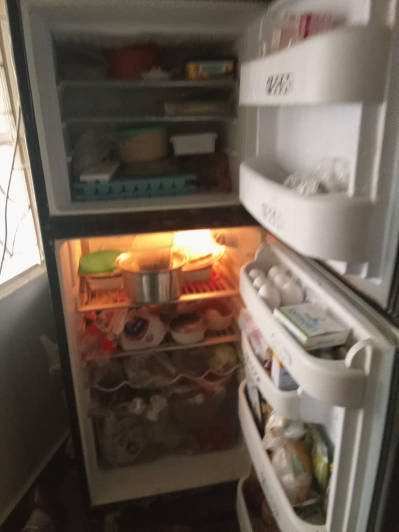 fridge 0