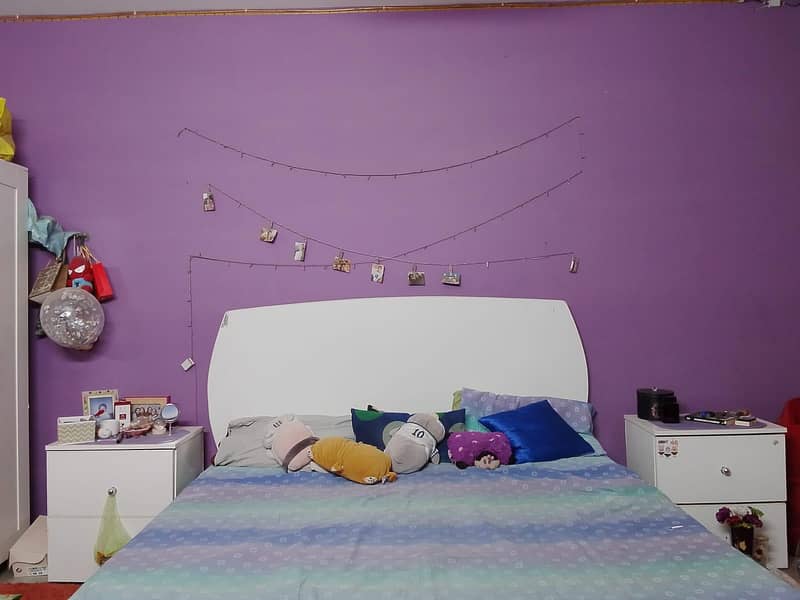 bed set with side tables 2