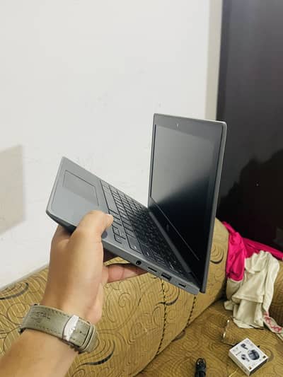 HP Chromebook 4-32 display 11.6-inch 10by10  Urgent sale 0370-1421005
