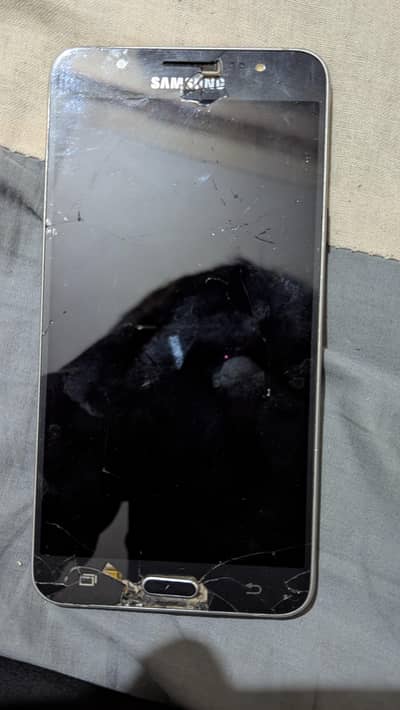 Samsung Mobile J7 (2016) 2/16