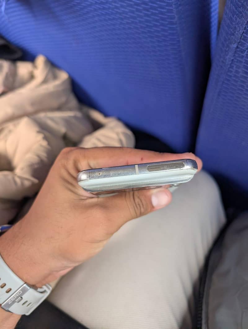 Google Pixel 8 Pro 3
